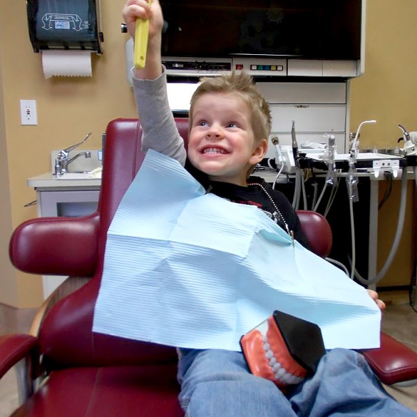 Soins dentaires pour enfants, Dentiste à Windsor